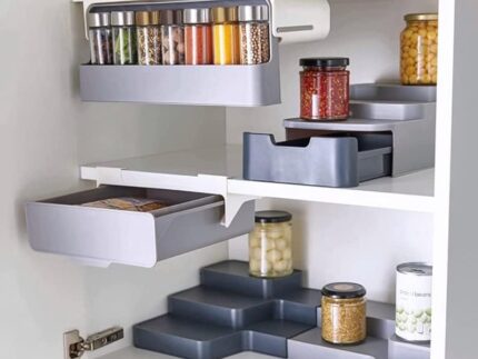CONVENIENT SPICE DRAWER STORAGE